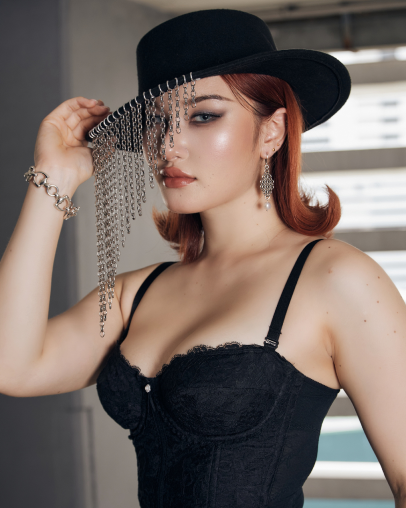 Adorn Chapeau