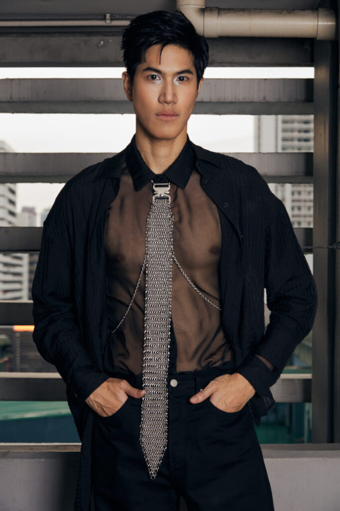 FORGED TIE DRAPE
